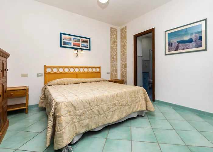 Lauricella Lipari (Isola Lipari)