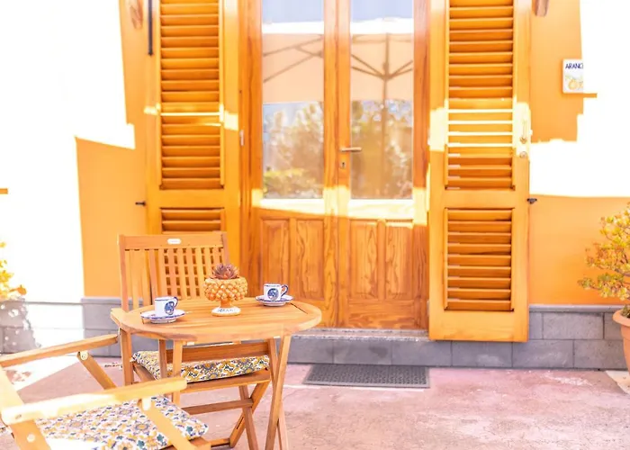 Lauricella 3* ليباري