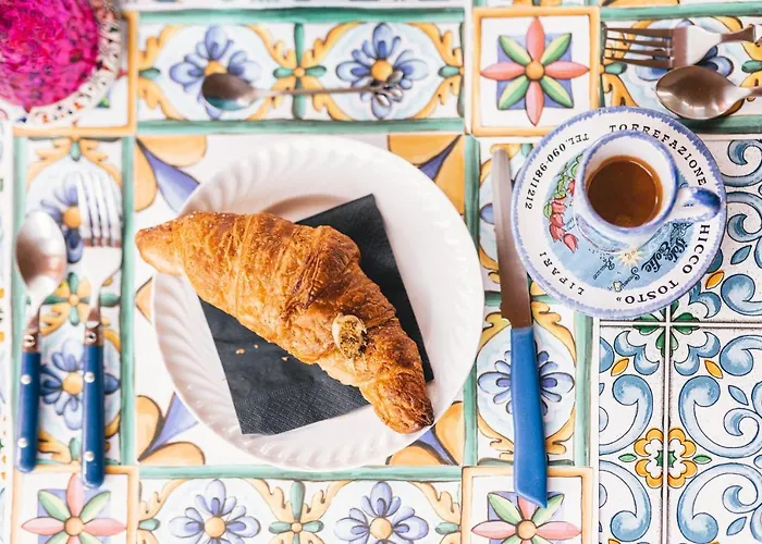 Lauricella 3* ליפארי