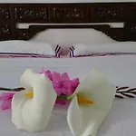 Lauricella Couette-café 3*