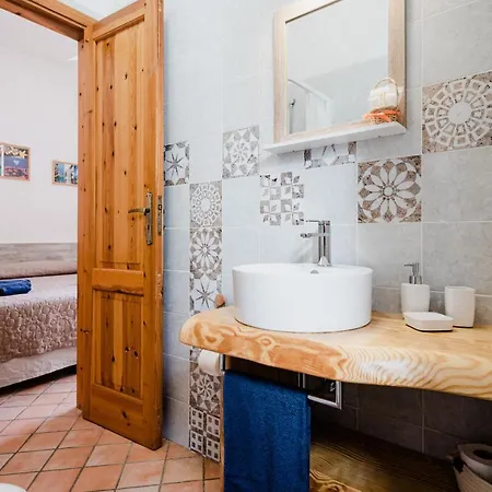 B&B Lauricella 리파리