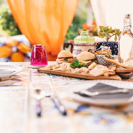 Lauricella Bed & Breakfast